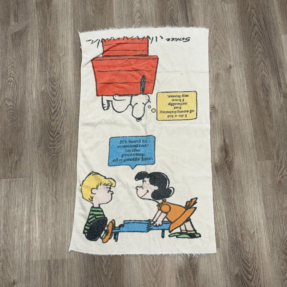 70s Peanuts Bath Towel Snoopy Lucy Linus Woodstock Schulz Children's